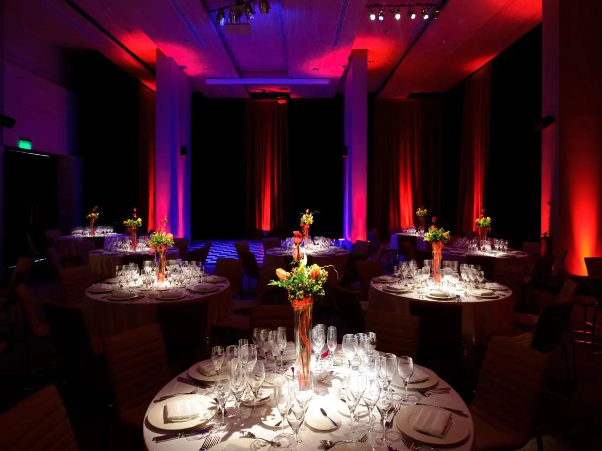 Cena Romántica en el Hotel NOI Vitacura Santiago Cena Romántica en el Hotel NOI Vitacura Santiago
