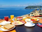 Desayuno con increíbles vistas al mar en el Hotel Gran Pacifico Puerto Montt