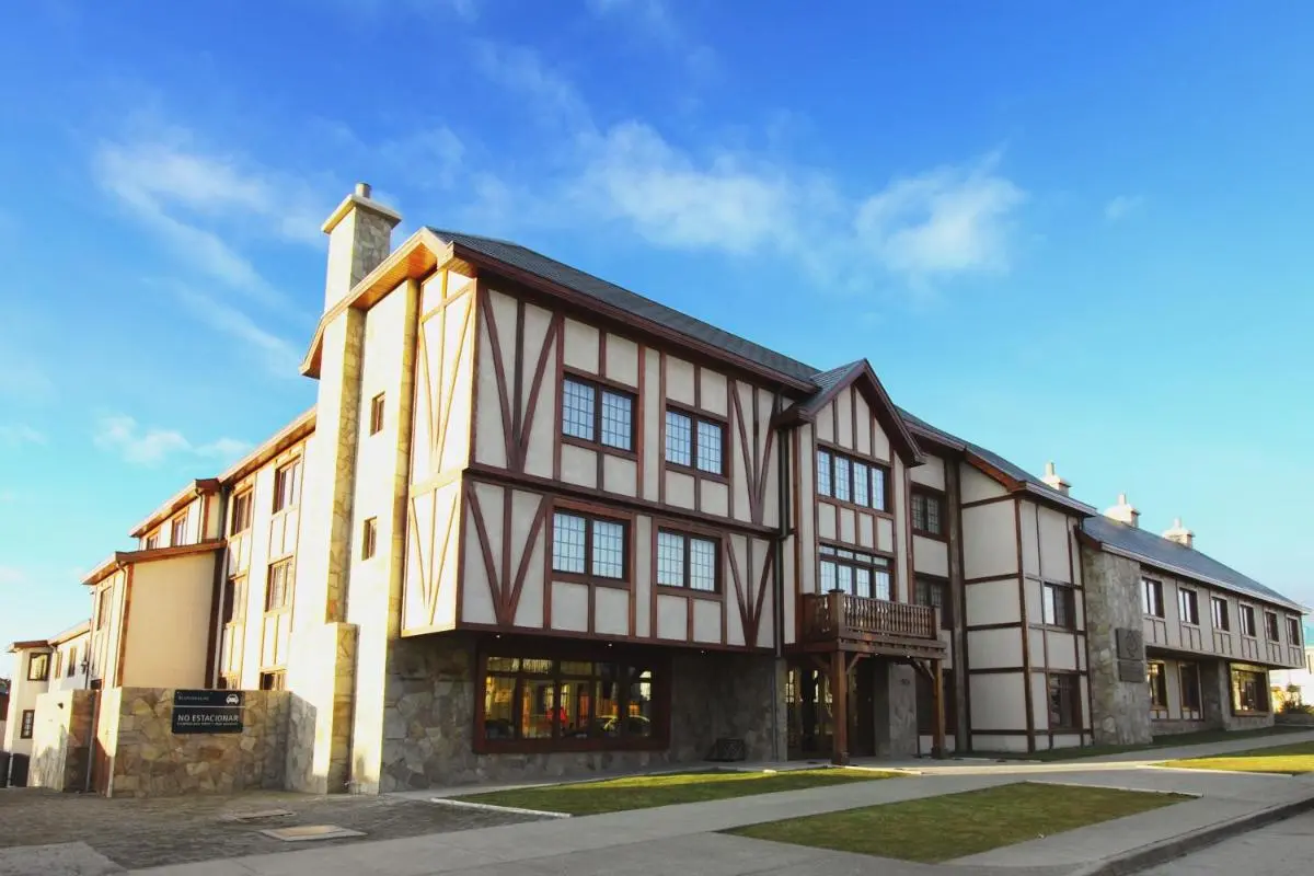Exterior del Almasur Punta Arenas