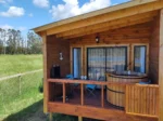 Jacuzzi en la Terraza de la Suite con vistas al río El Encanto de Antilhue Valdivia