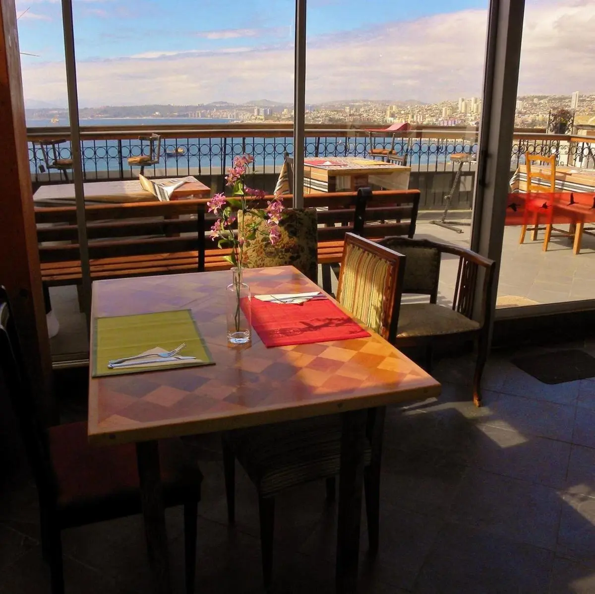 Restaurante del PazZHOtel Valparaíso