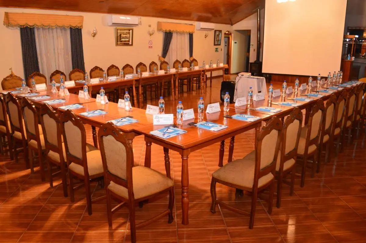 Sala de Conferencias Suite Hotel My House Salamanca Sala de Conferencias Suite Hotel My House Salamanca
