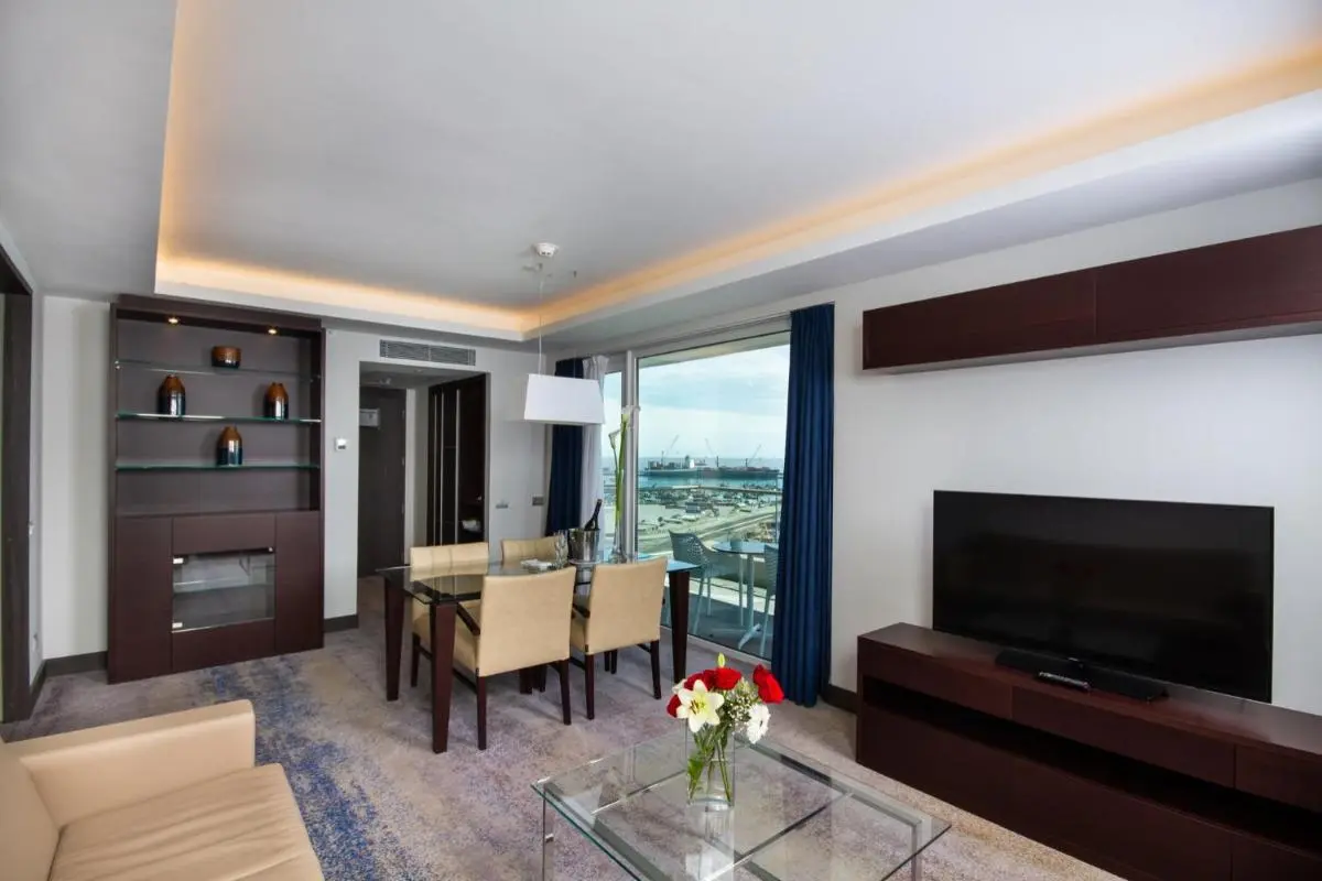 Salón de la Suite Superior Antay Hotel & Spa Arica